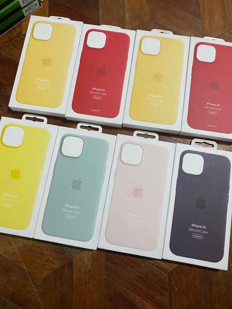 Original Apple Silicone MagSafe Case for iPhone 14 / 13 (Category: Cases & Sleeves) located in Manila. Submitted by razelysonn (Listing ID 1335776009, Image 1). Description: 101% Original, FIXED PRICE BELOW SRP Price list: Pink and Succulent - 1700 Other colors - 1500.