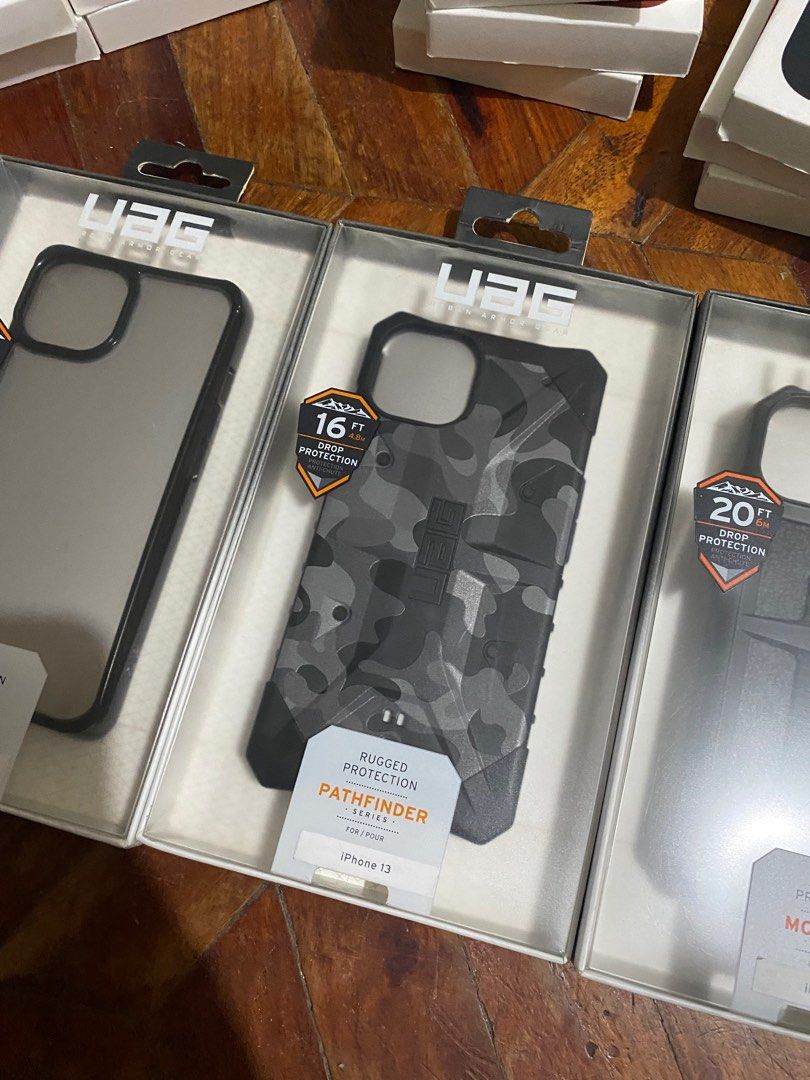 Original UAG Case for iPhone 13 / 14 [Plyo, Pathfinder, Monarch Pro] (Category: Cases & Sleeves) located in Manila. Submitted by razelysonn (Listing ID 1335774513, Image 3). Description: 101% Original, FIXED PRICE BELOW SRP Price list: Plyo - 1,200 Camou - 1,250 Monarch Pro MagSafe - 1,500.