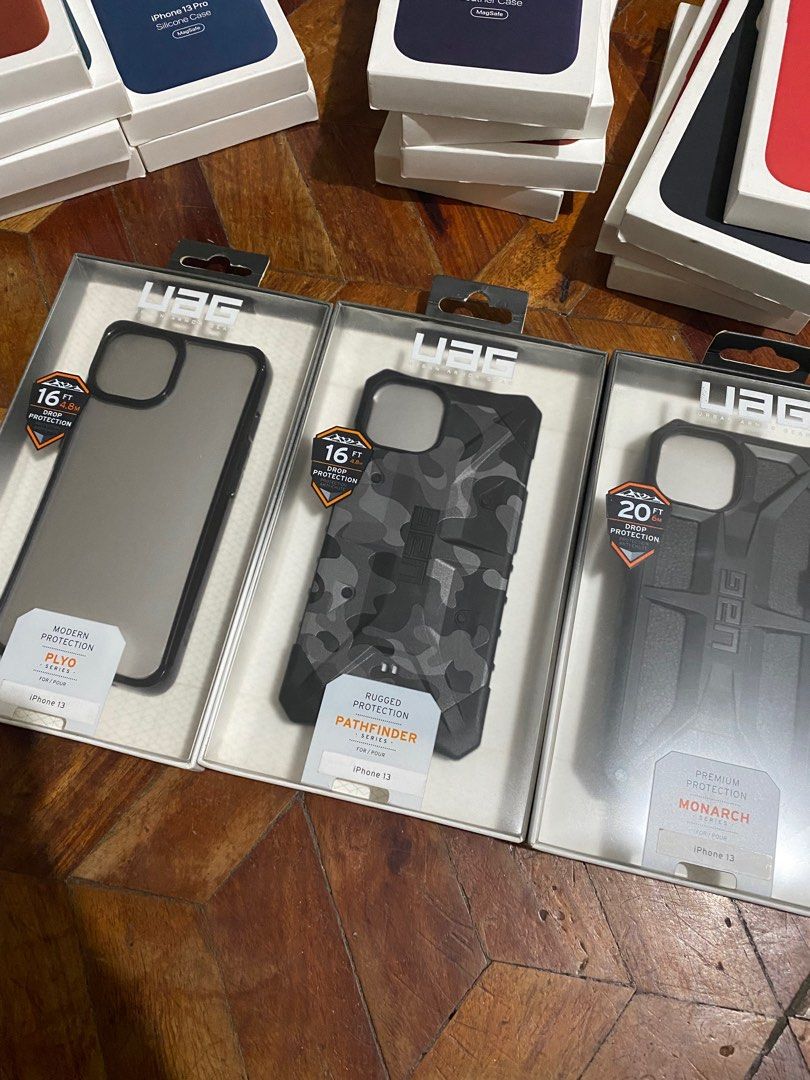 Original UAG Case for iPhone 13 / 14 [Plyo, Pathfinder, Monarch Pro] (Category: Cases & Sleeves) located in Manila. Submitted by razelysonn (Listing ID 1335774513, Image 1). Description: 101% Original, FIXED PRICE BELOW SRP Price list: Plyo - 1,200 Camou - 1,250 Monarch Pro MagSafe - 1,500.