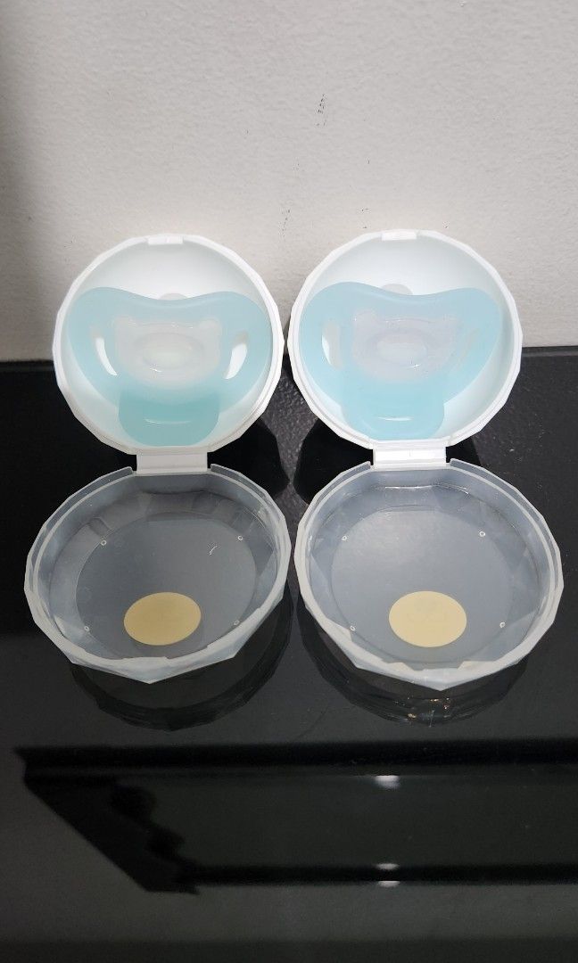 Pigeon All Silicon Pacifier - Small (Category: Soothers & Pacifiers) located in Taguig. Submitted by machichoo (Listing ID 1335772440, Image 1). Description: Selling my baby's personal items. (2) Pigeon All Silicon Pacifier - Small for Php400. RFS: Decluttering MOP: GCash / BPI.
