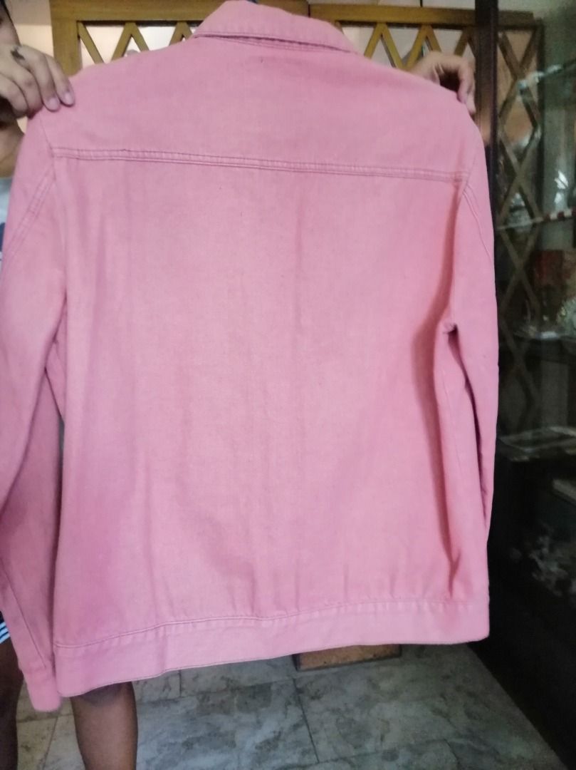 Folded and hung jacket price discount