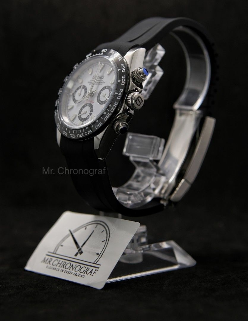 Seiko Mod Daytona Panda on Oysterflex Rubber Strap (Category: Luxury Watches) located in Manila. Submitted by rafael_lesaguis (Listing ID 1335754274, Image 3). Description: BRANDNEW! Seiko Mod Daytona Panda on Oysterflex Rubber Strap Movement: Seiko VK63 Mecha-Quartz Chronograph with working subdials Case and Strap: 39mm 904L Stainless Oysterflex Rubber Strap Dial: Seiko logo/Daytona Dial Glass: Sapphire scratch resistant Hands: Daytona Dial Seal