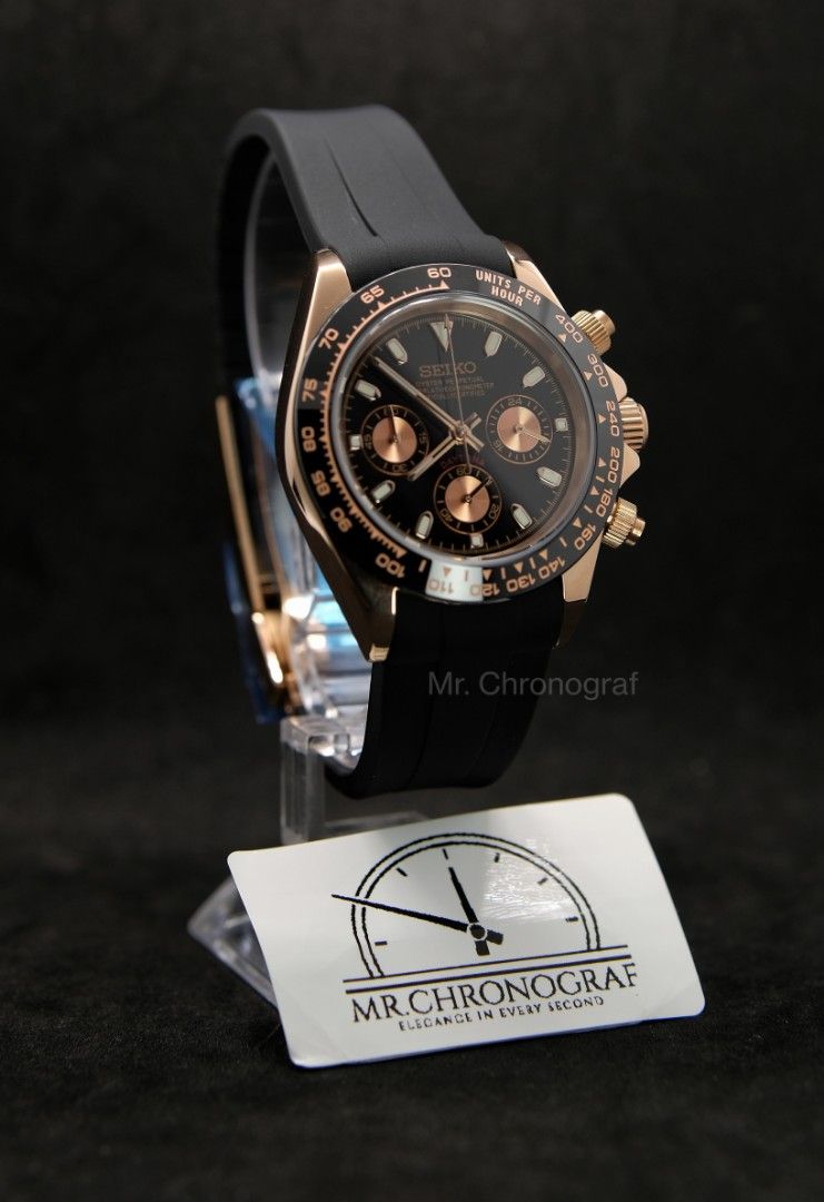 Seiko Mod Daytona RoseGold (Category: Luxury Watches) located in Manila. Submitted by rafael_lesaguis (Listing ID 1335753540, Image 2). Description: BRANDNEW! Seiko Mod Daytona RoseGold Movement: Seiko VK63 Mecha-Quartz Chronograph with working subdials Case and Strap: 39mm 904L Stainless Oysterflex Rubber RG Clasp Dial: Seiko logo/Daytona Dial Glass: Sapphire scratch resistant Hands: Daytona Dial Seals and gaskets lubricated Inclusions: Watch, E