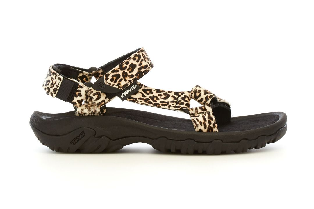 Leopard print tevas shop