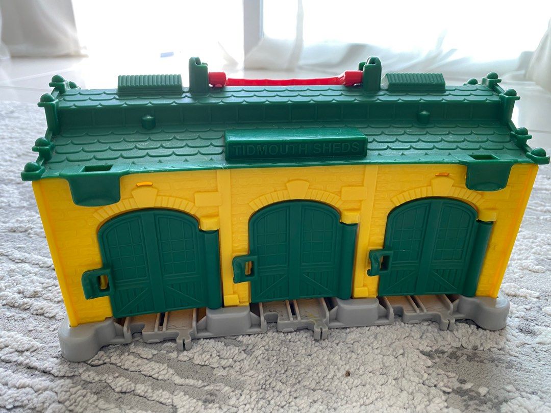 Thomas & friends Shed, Hobbies & Toys, Toys & Games on Carousell