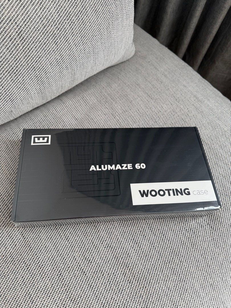 Wooting Alumaze 60 Concrete Gray ケース（Wooting(ウーティン