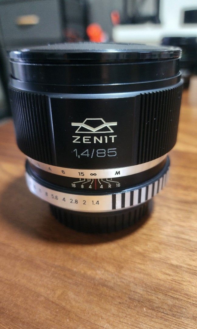 Zenitar 85mm Zenit Zenitar 85mm Cannon EF Mount