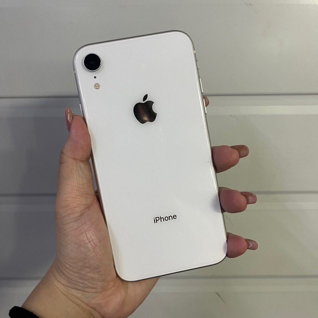 Apple iPhone XR 128GB 6.1