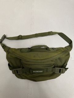 （分類：）位於 。 由 CheiC 提交（商品編號 1335945786，圖片 1）。簡介： 。