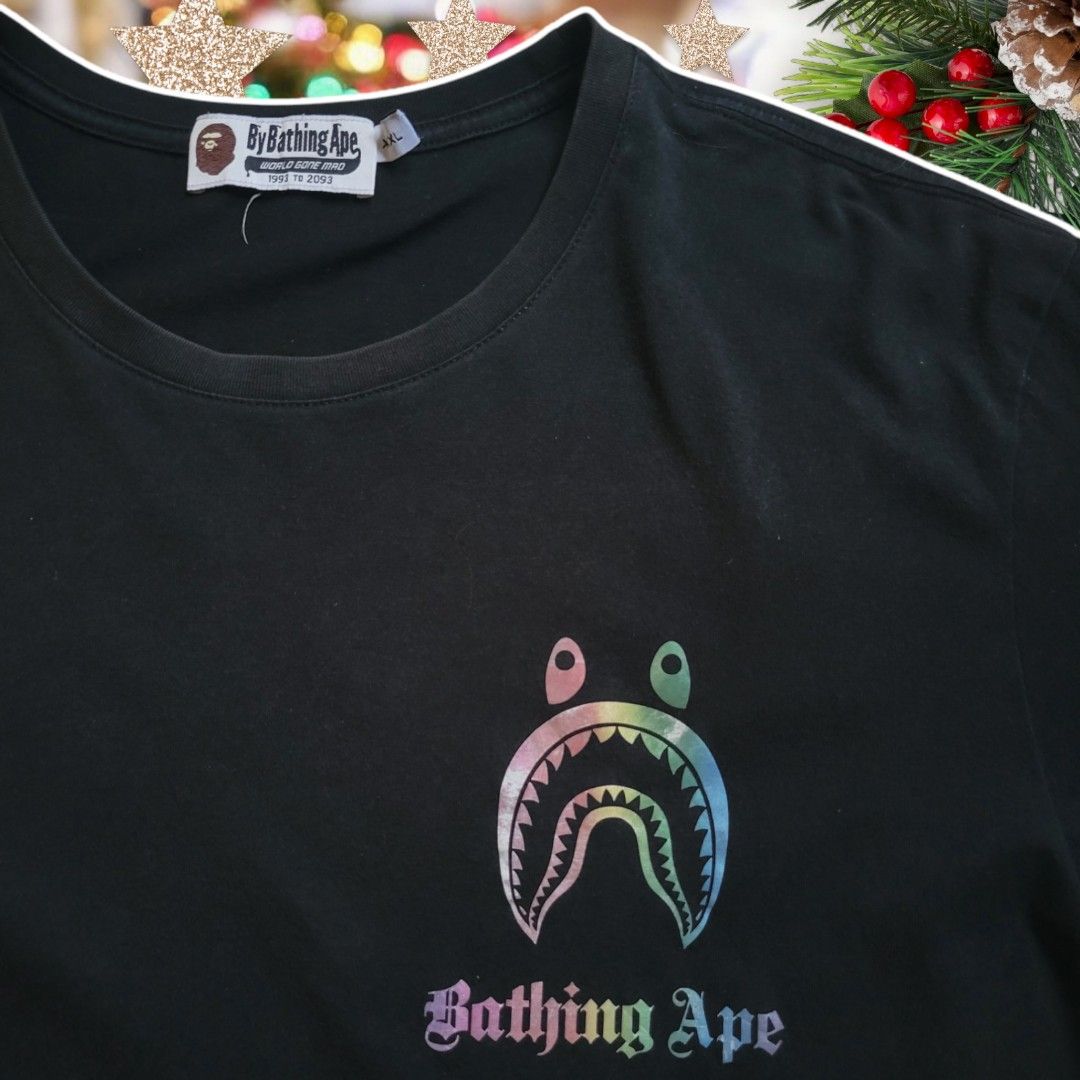 Bape. ❗️OFF❗️ reflectorize print (Category: Tshirts & Polo Shirts ) located in General Santos City (Dadiangas). Submitted by hoverfinds (Listing ID 1335795203, Image 2). Description: dimes 23"×29" color rate: 9.5/10 Php 400shipped jnt There is some wear and tear. Please consider this before purchasing..