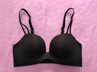 (Category: ) located in . Submitted by AnnieTai (Listing ID 1335850764, Image 1). Description: .
