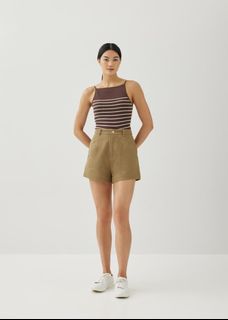 (Category: ) located in . Submitted by stuffthatwardrobe (Listing ID 1335872165, Image 1). Description: .
