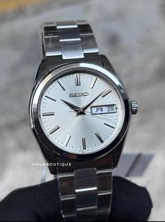(Category: ) located in . Submitted by hour_boutique (Listing ID 1335910582, Image 1). Description: .