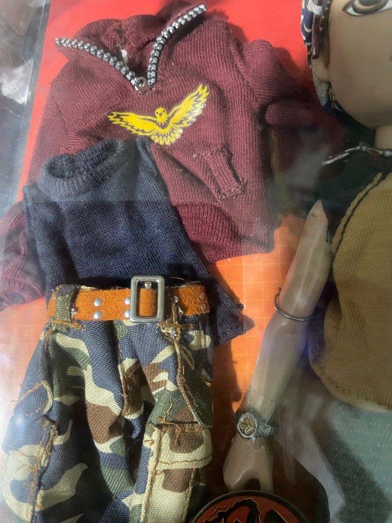 Bratz - Bratz Boyz - Eitan - 2004 Edition - (Category: Kids Toys) located in Caloocan City. Submitted by brtz01 (Listing ID 1335869282, Image 2). Description: BNIB, never been opened. Collectible. .
