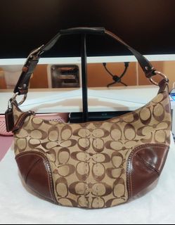 (Category: ) located in . Submitted by deahs (Listing ID 1335801432, Image 1). Description: .