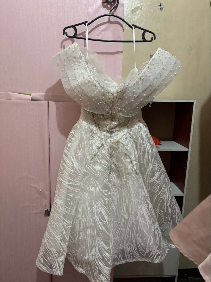 COCKTAIL/SAGALA GOWN (Category: Evening dresses & gowns) located in Las Pinas. Submitted by anya.miaw (Listing ID 1335824792, Image 1). Description: rent: 1k .