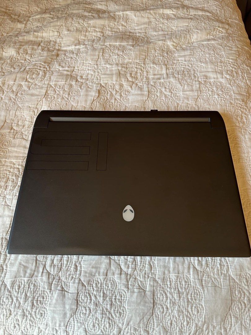 Dell Alienware M15 R6 Gaming Laptop (Category: Laptops & Notebooks) located in Cagayan de Oro. Submitted by cmarbella898895 (Listing ID 1335951351, Image 2). Description: OS : Windows 11 Pro (23H2) Processor : intel i7 - 11800H @ 2.30GHz (11th Gen) RAM : 16GB GPU : NVIDIA GeForce RTX 3060 8GB Storage : KIOXIA 512GB (OS) , Samsung SSD 980 1TB Display : 1920x1080 , Refresh rate : 165Hz Newly Reformatted : 10/11/2024 Brand New price : ₱156,000 Never