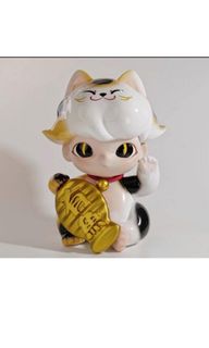 (Category: ) located in . Submitted by popcollectionssg (Listing ID 1335829570, Image 1). Description: .