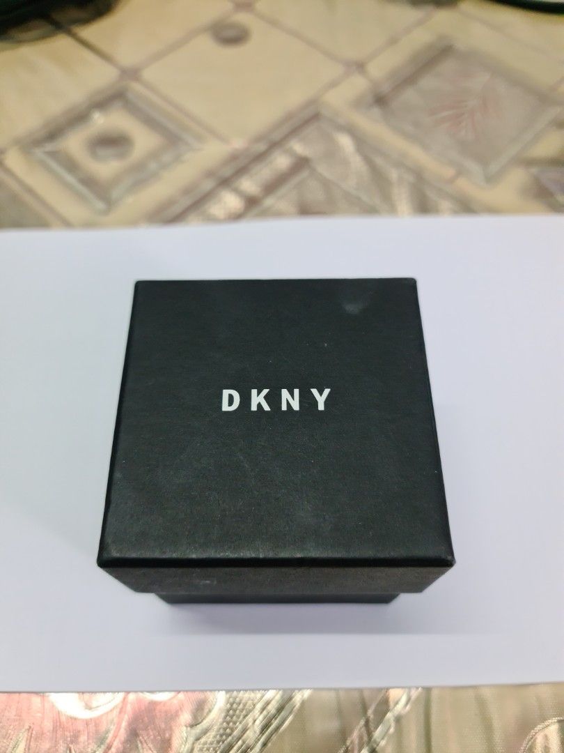 DKNY NY2171 WOMEN S CROSSWALK QUARTZ WATCH