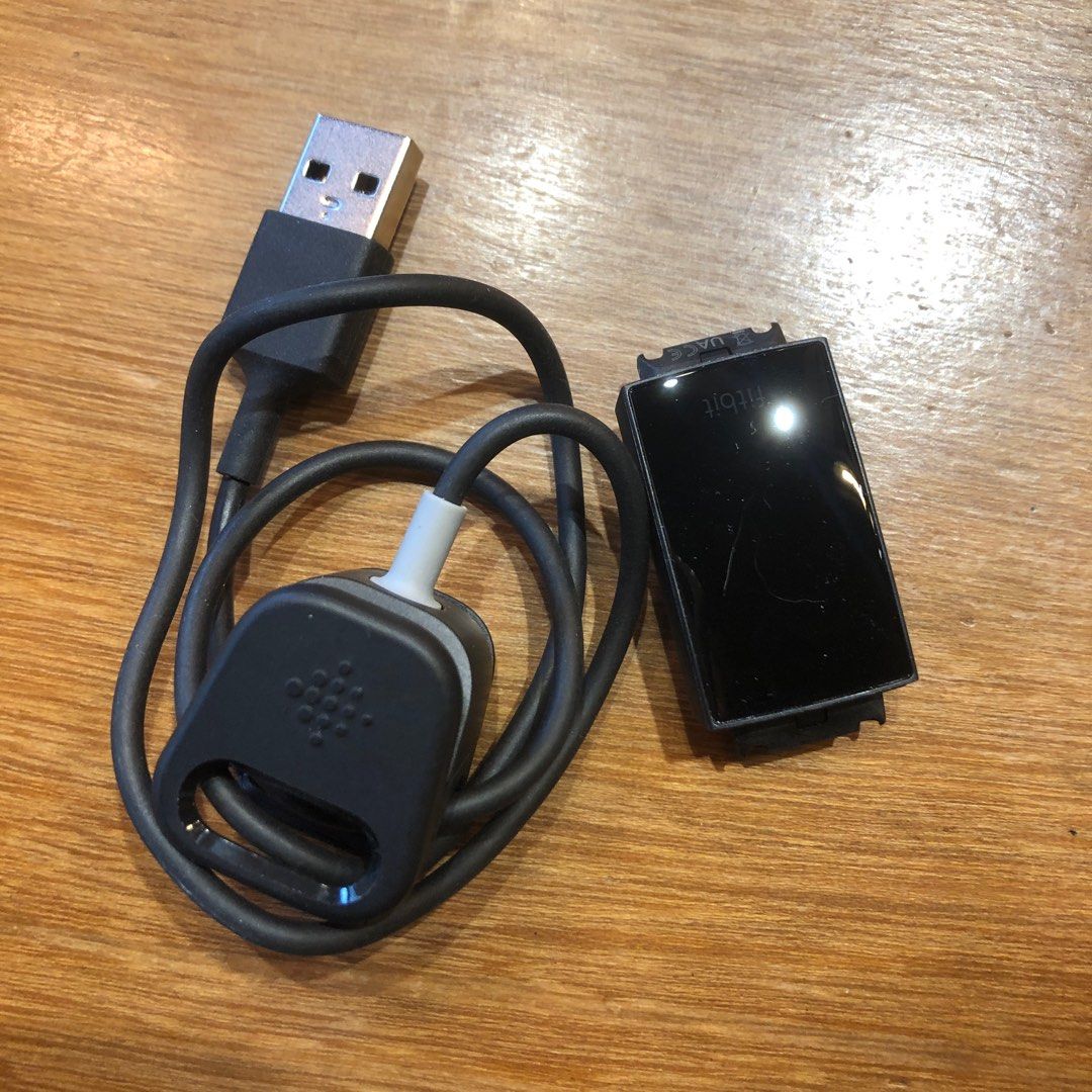 Fitbit charge 4 charger new arrivals