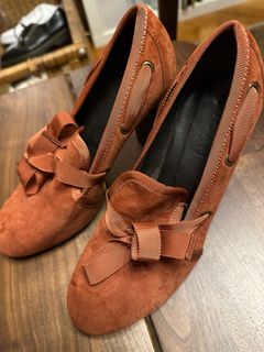 （分類：）位於 。 由 monneeloc32387 提交（商品編號 1335905530，圖片 1）。簡介： 。