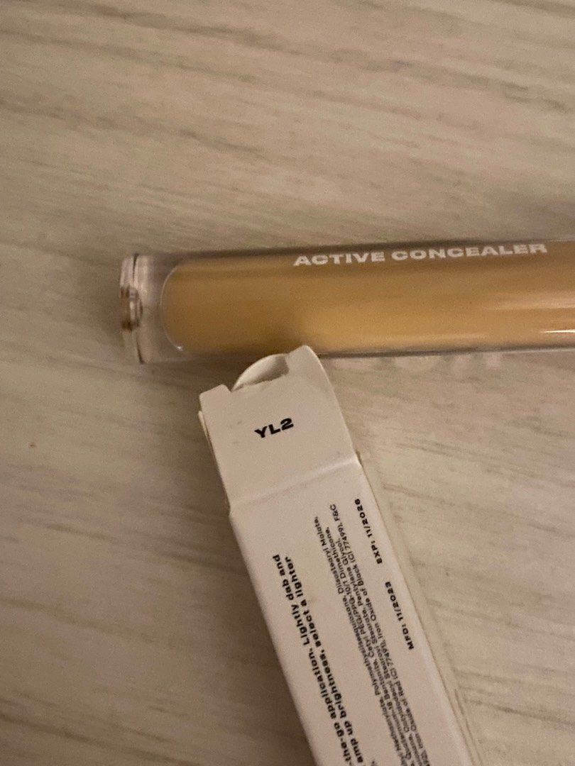 Issy concealer (yl2) (Category: Makeup) located in Quezon City. Submitted by patchotdeclutz (Listing ID 1335950415, Image 2). Description: received just now! swatched once rfs: doesn’t match my skintone :(.
