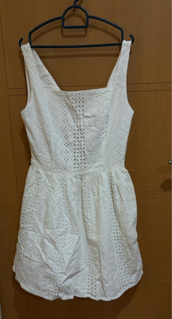 Jack Wills Eyelet Dress, Women's Fashion, Dresses & Sets, Dresses on  Carousell