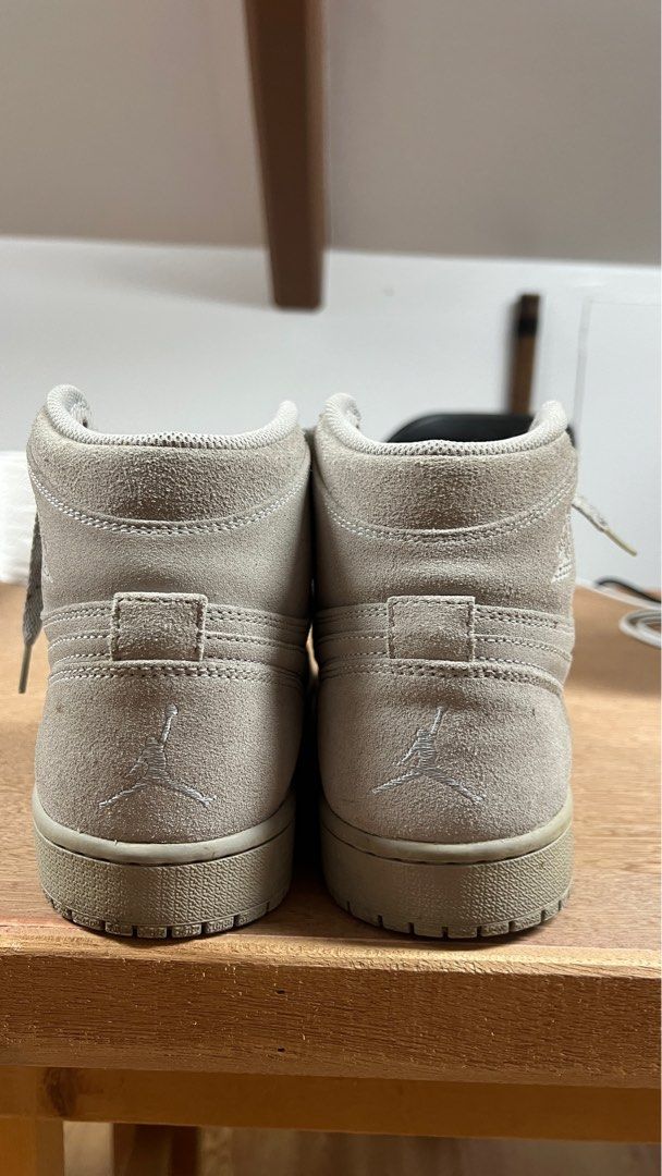 Jordan 1 (Category: Sneakers) located in Manila. Submitted by deathflips (Listing ID 1335969881, Image 2). Description: Jordan 1 Gray Suede Size 10 Needs cleaning but still in great condition No box.