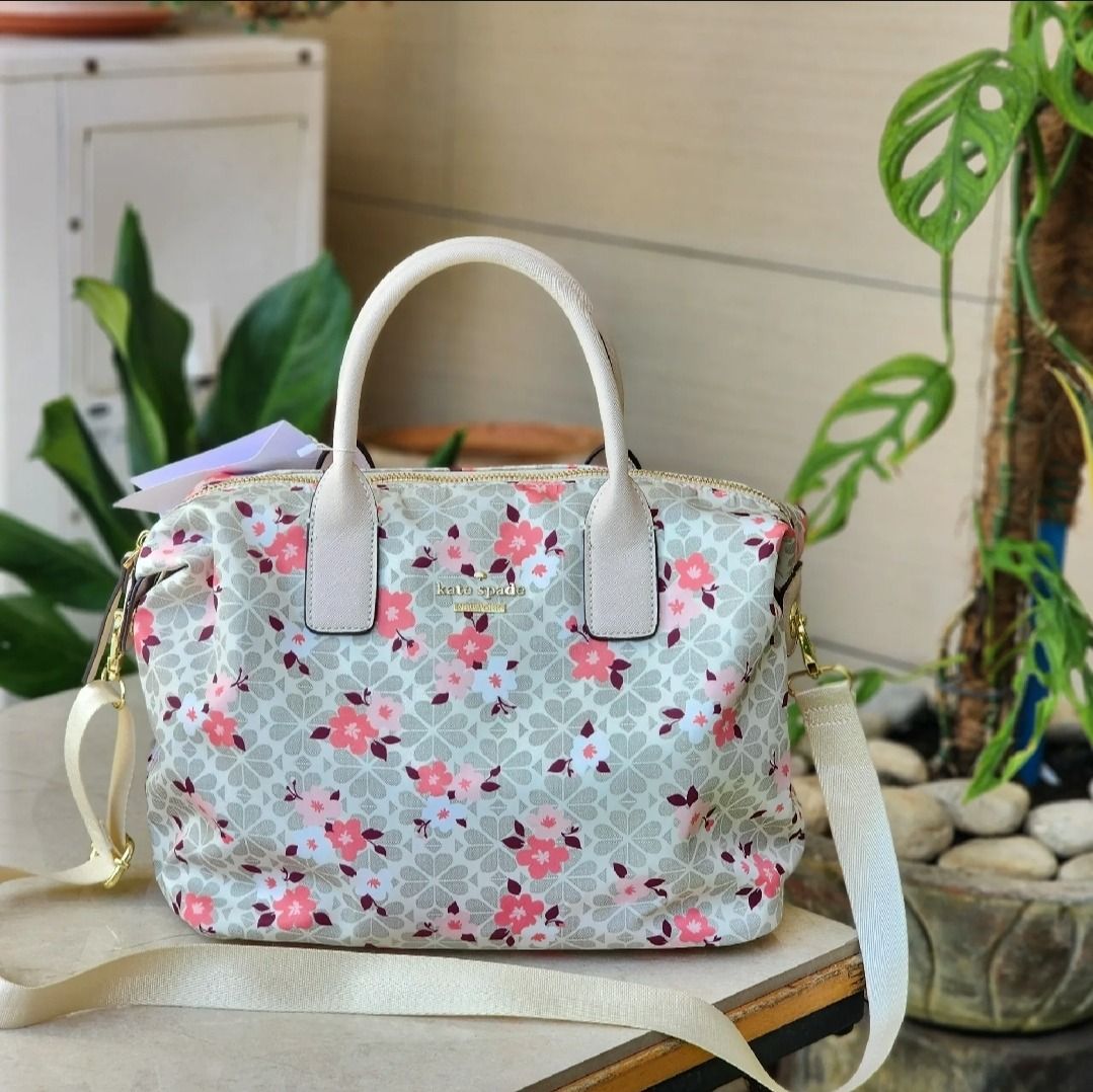 Kate spade lyla nylon tote bag different price