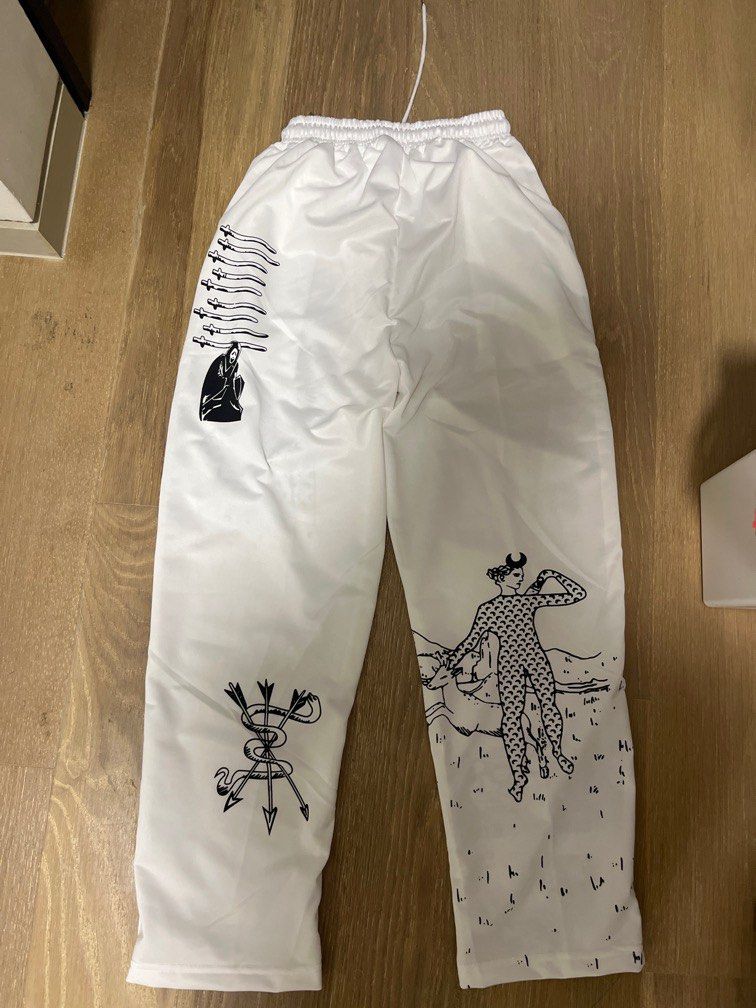 Kyrie sweatpants shop
