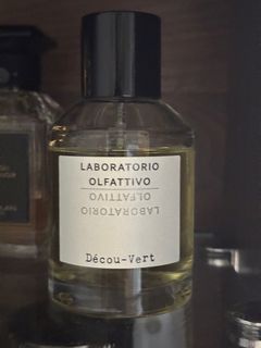 （分類：）位於 。 由 kitzi.perfum 提交（商品編號 1335910902，圖片 1）。簡介： 。