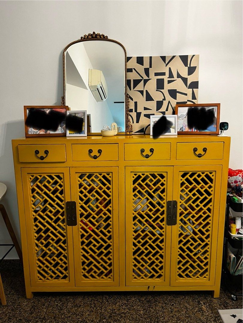Lim s Oriental shoe cabinet