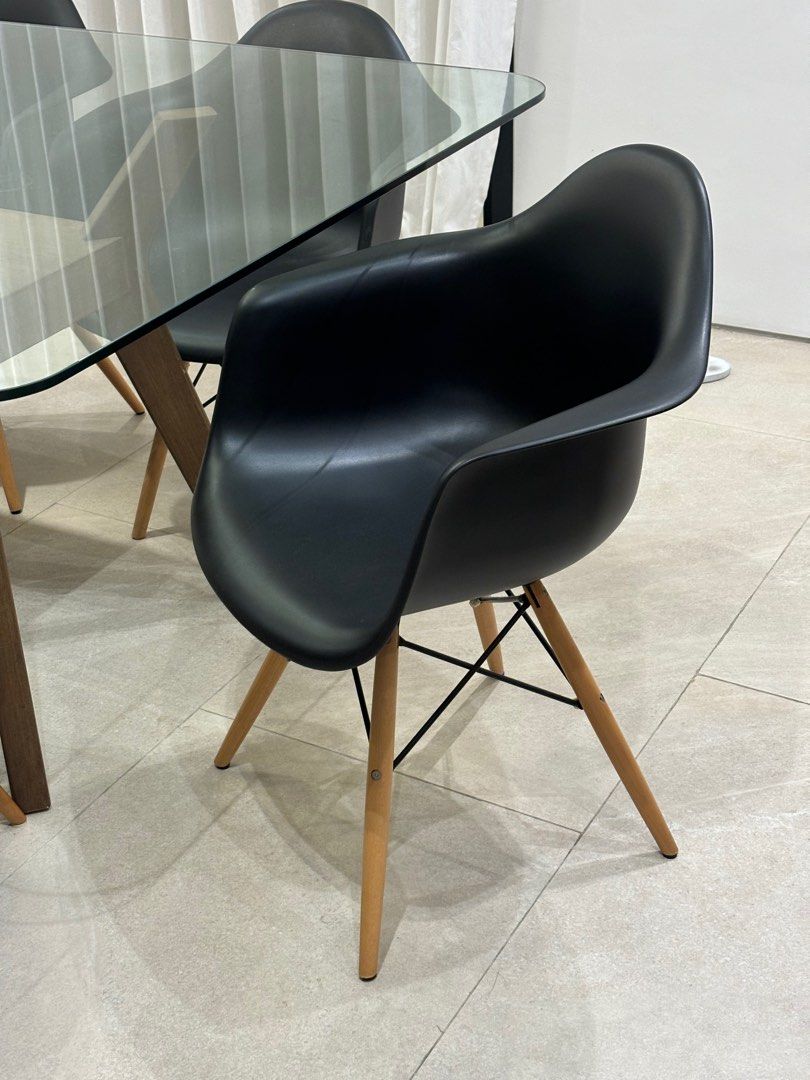 Mid Century Modern Eames Repro Chair