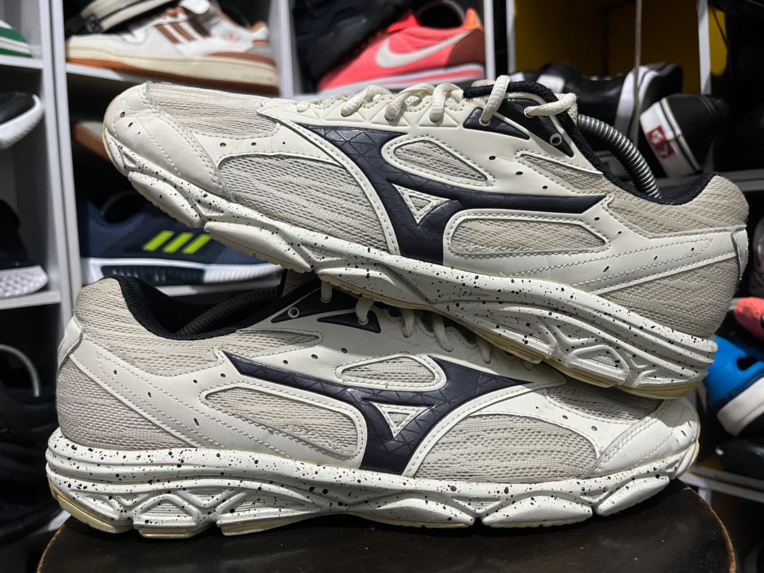 Mizuno spark 3 cheap