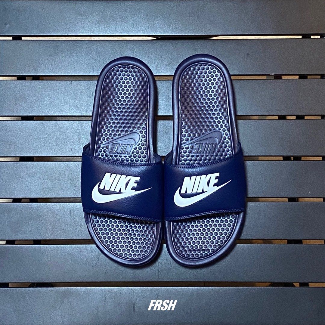 Nike benassi navy blue cheap