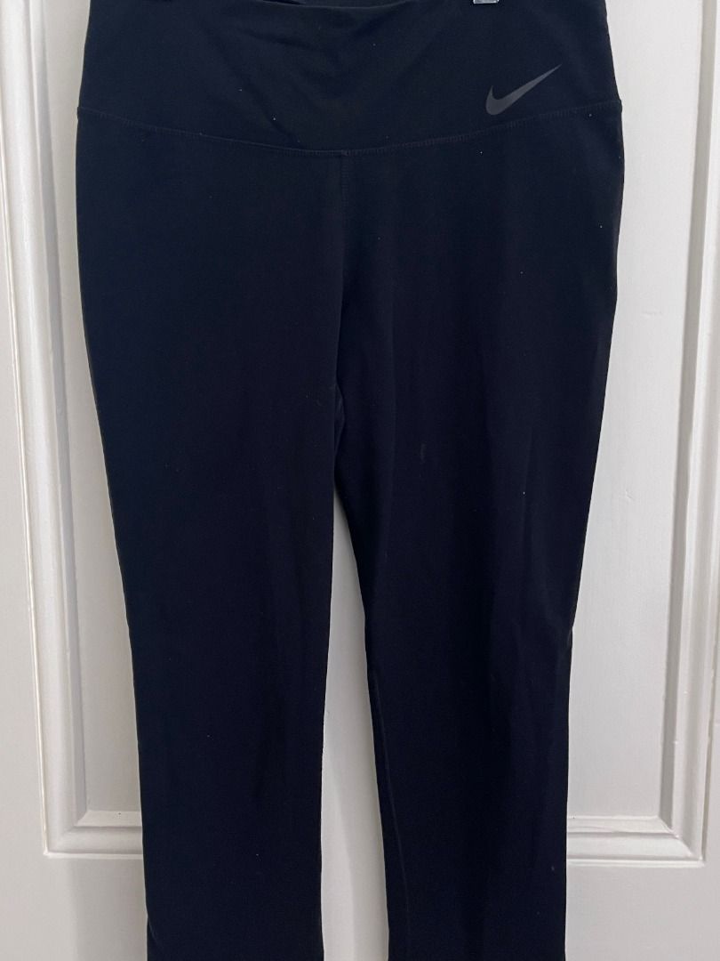 Nike ten less plastic bottles capri top
