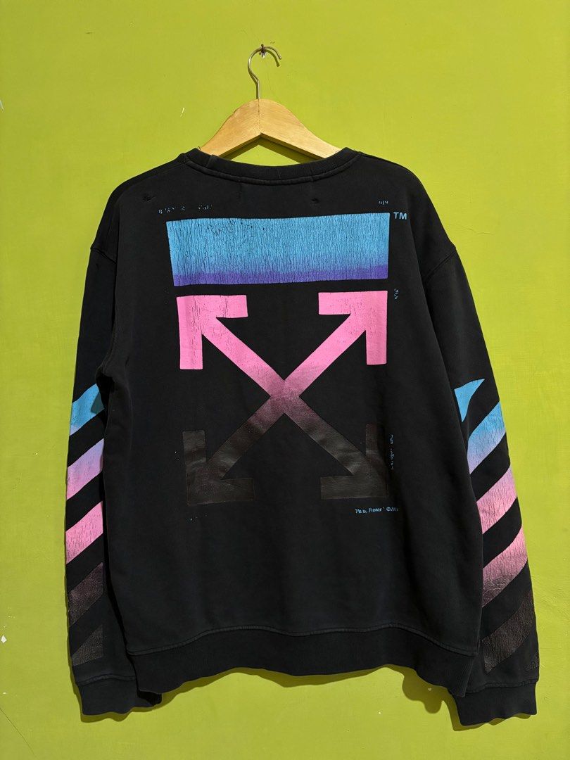 Off White Crewneck 2019 gradient edition Fesyen Pria Pakaian Atasan di Carousell