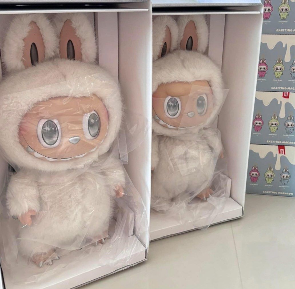 POPMART ANGEL IN CLOUDS ZIMOMO V2 THE MONSTERS, Hobbies & Toys, Toys &  Games on Carousell