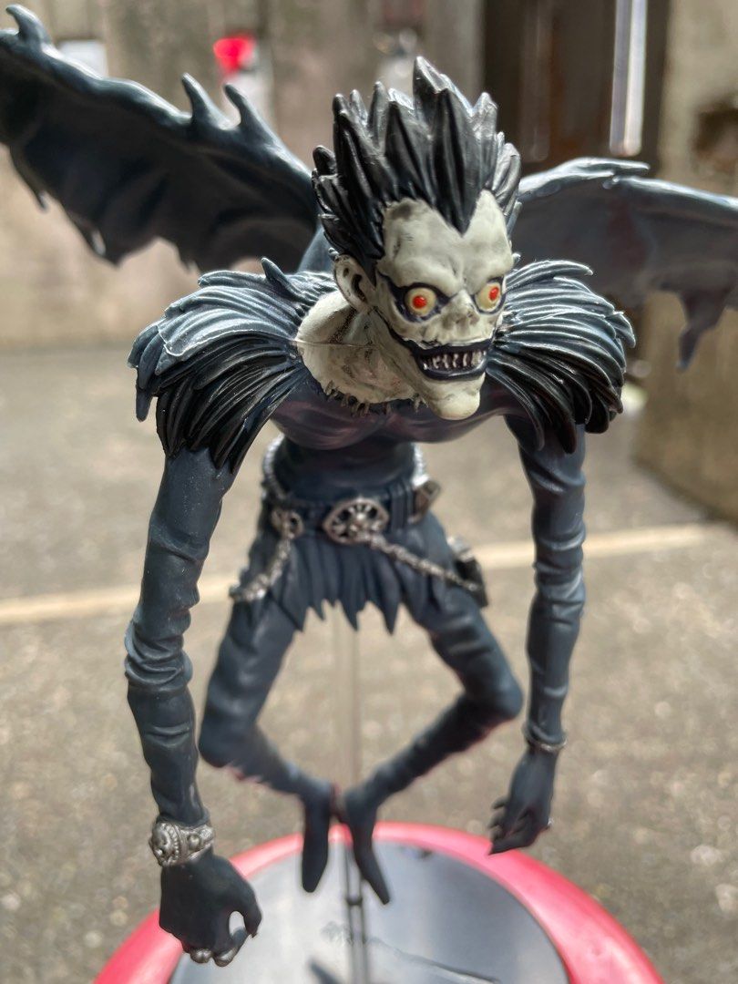 Ryuk Death note figure (Category: Figurines & Statues) located in Quezon City. Submitted by ayahko3 (Listing ID 1335847217, Image 3). Description: For sale Ryuk Death note figure 4 inches height TIA.