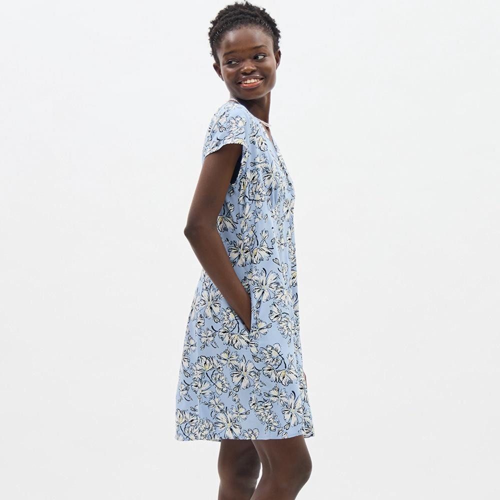 SALE GU by Uniqlo floral dress Women s Fashion Dresses Sets Dresses on Carousell