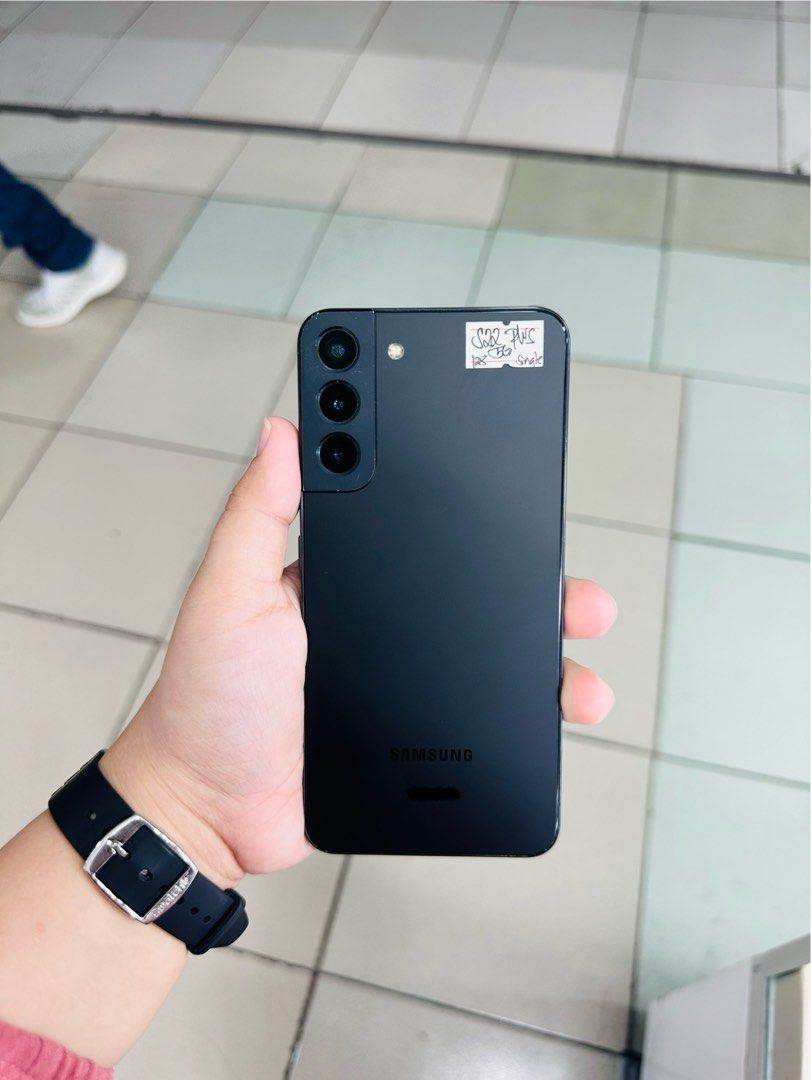 Samsung S22 Plus 128gb Single Sim FU (Category: Samsung) located in San Juan City. Submitted by javedsgadgetshop (Listing ID 1335923114, Image 1). Description: OPEN FOR INSTALLMENT VIA CREDIT CARD/GGIVES/SPAY/BILLEASE & SWAP/TRADE-IN! BUY AND SELL! Quick Specs : Samsung S22+ 5G •128gb •Single Variant •Good batt health •Factory Unlock •95% Smoothness •No hidden issue | No Repaired •100% Authentic | Not Refurbished •w/ OEM Charger & store warranty 