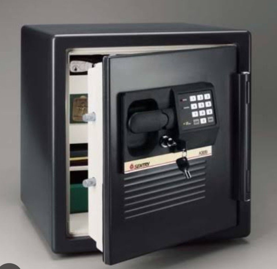Sentry Electronic Fireproof passcode lock vault safe (Category: Safe) located in Makati City. Submitted by vish37 (Listing ID 1335806231, Image 2). Description: Great safe for your home fireproof for watch documents and jewellery and cash. Electronic passcode and tubular key. complete set of keys. good condition no damages pickup makati Inside the safe there are 2 shelves, adjustable in height. Additional blocking lock. CHARACTERISTICS Fire resis