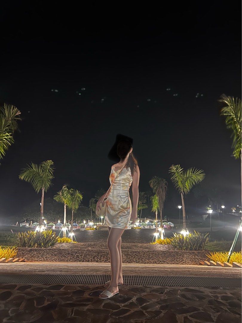 SHEIN Tie Dye Dress (Category: Dresses) located in San Pedro. Submitted by user73621 (Listing ID 1301046620, Image 1). Description: Used once Good as new Had it tailored (to fit XXS) Petite size!! Buyer should shoulder the delivery fee.