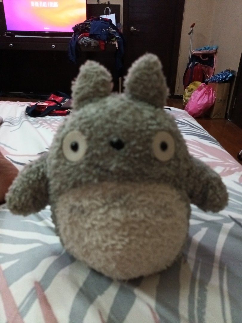 Studio Ghibli Totoro (Category: Plushies & Soft Toys) located in Quezon City. Submitted by limsys08 (Listing ID 1335925215, Image 1). Description: Make a neighbor out of My Neighbor Totoro! This My Neighbor Totoro Fluffy Big Gray Totoro 9-Inch Plush features the title character of the popular My Neighbor Totoro film from Hayao Miyazaki and Studio Ghibli. Mr. Totoro is shown here looking just as he did in the film - all gray, cute, fluffy, and ado