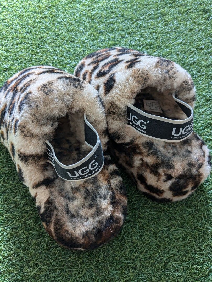 Leopard print ugg slippers store