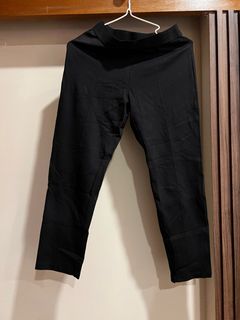 (Category: ) located in . Submitted by Kokothriftedthings (Listing ID 1335859445, Image 1). Description: .
