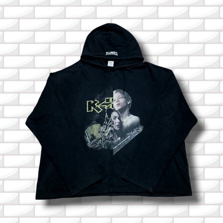 Vetements Split Kiss x Titanic Hoodie Jacket Men s Fashion Coats Jackets and Outerwear on Carousell