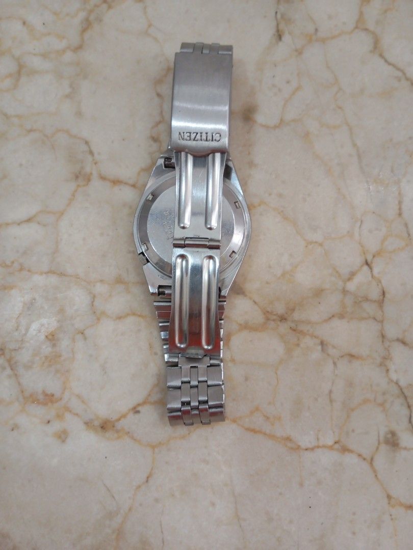 Citizen automatic (Category: Men's Watches) located in Las Pinas. Submitted by quick_deals_great_finds2 (Listing ID 1335824999, Image 3). Description: Good working condition.