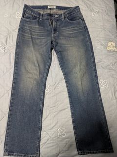 (Category: ) located in . Submitted by eeyat (Listing ID 1335923971, Image 1). Description: .
