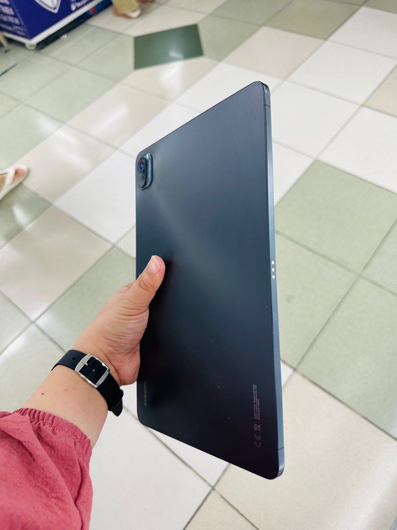 Xiaomi Pad 5 256gb Wifi Only (Category: Android) located in San Juan City. Submitted by javedsgadgetshop (Listing ID 1335918459, Image 2). Description: OPEN FOR INSTALLMENT VIA CREDIT CARD/GGIVES/SPAY/BILLEASE & SWAP/TRADE-IN! BUY AND SELL! Quick Specs : Xiaomi Pad 5 •256gb •NTC Variant •Good batt health •Wifi Only •95% Smoothness •No hidden issue | No Repaired •100% Authentic | Not Refurbished •w/ OEM Charger & store warranty ❣️ - serial can be 